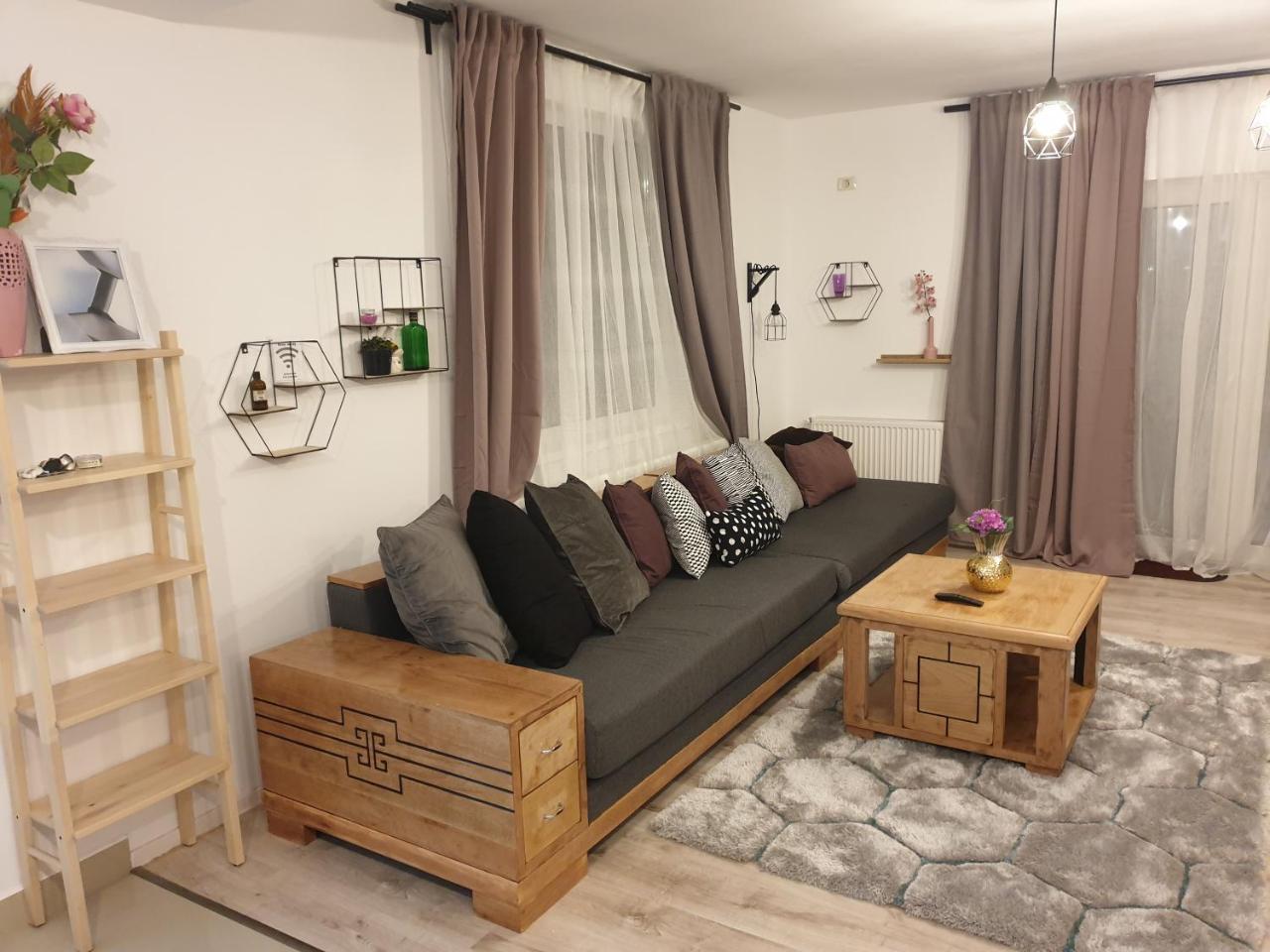 Villagrey Tunarii מראה חיצוני תמונה