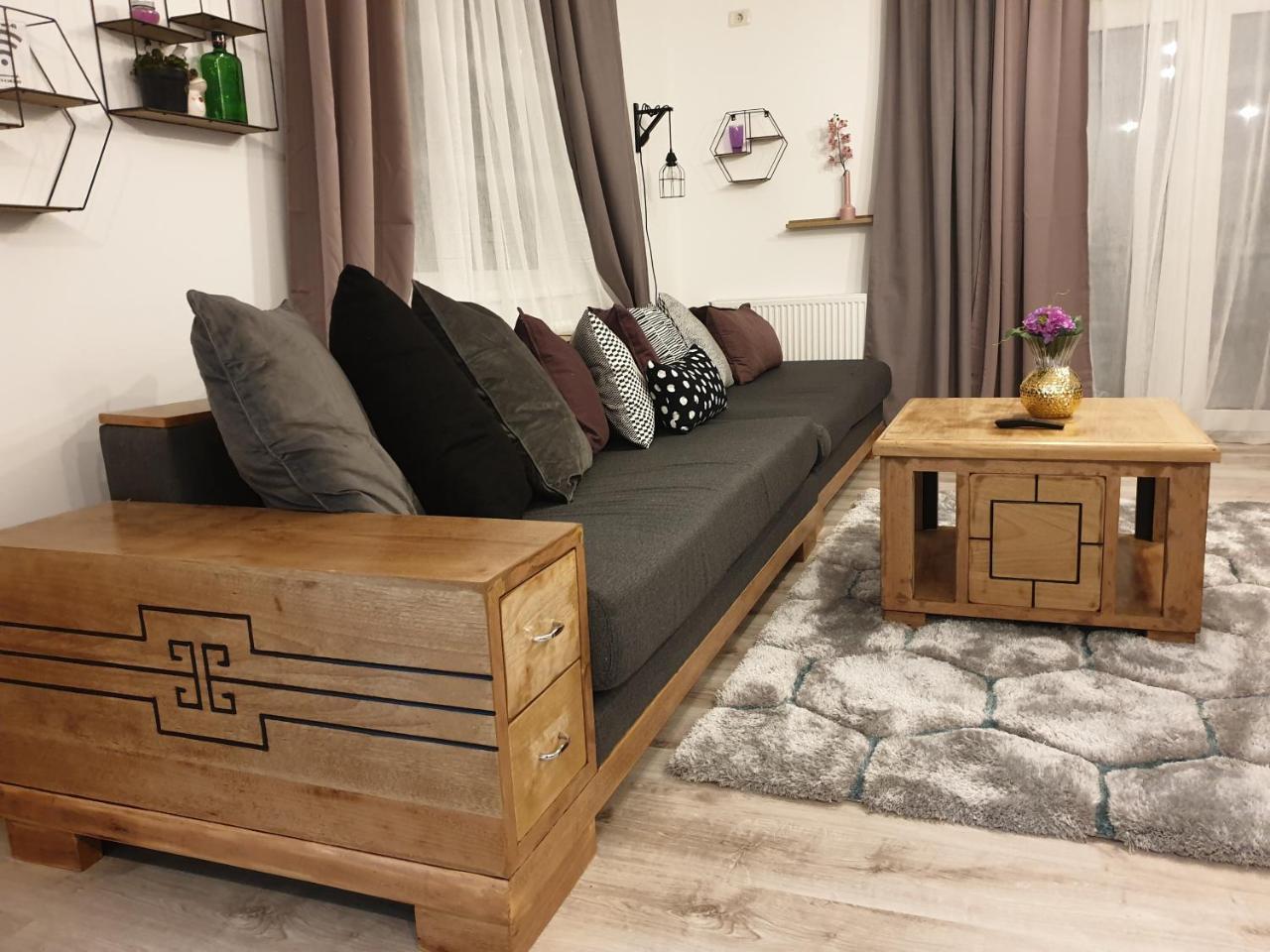 Villagrey Tunarii מראה חיצוני תמונה